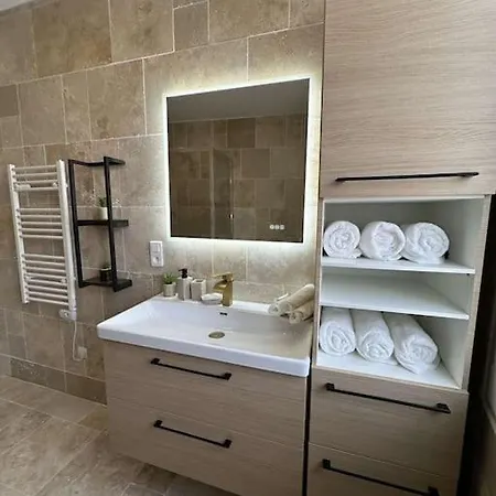 Beau Sejour Holiday home Epernay